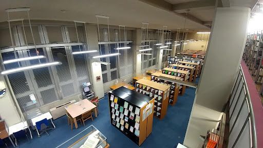 三到図書館