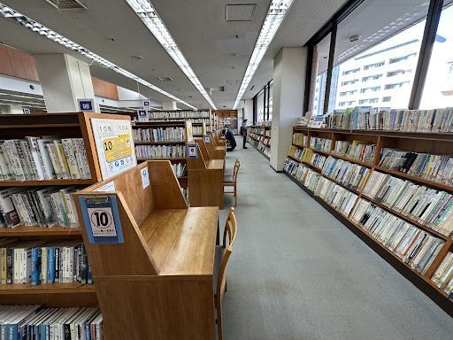 川崎市立麻生図書館