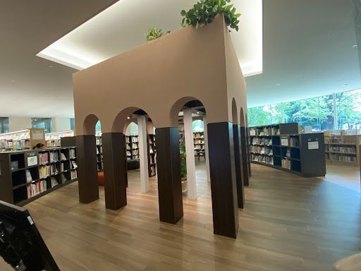 板橋区立いたばしボローニャ絵本館